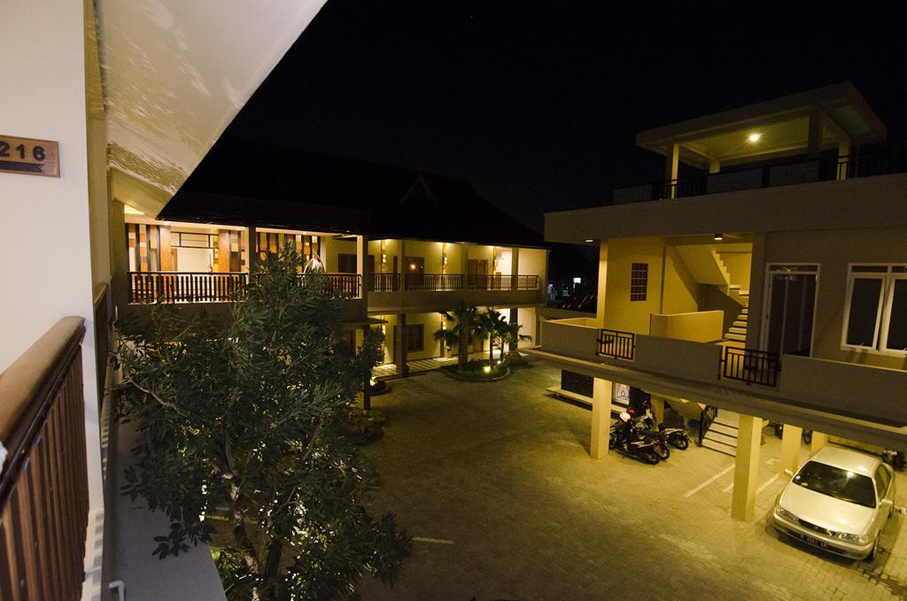 Syailendra Hotel Syariah Jepara Eksteriør bilde